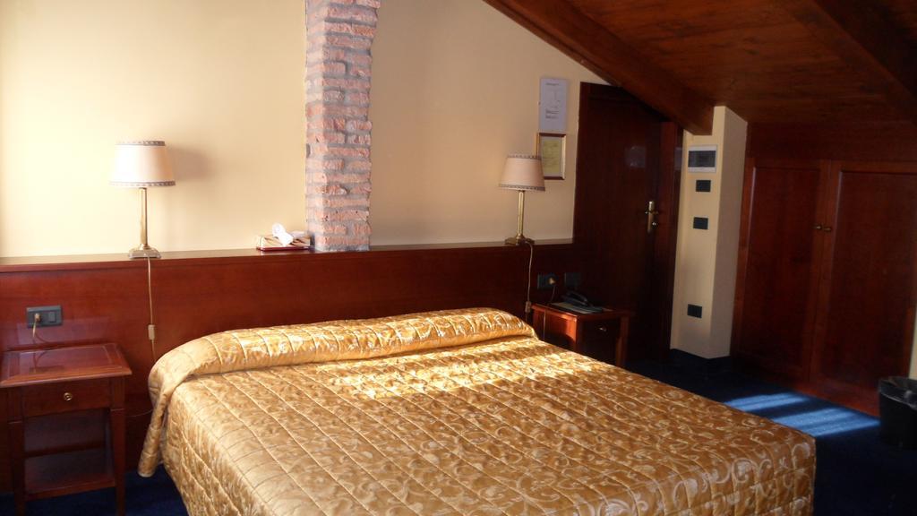 Alloggi Marinella Velence Szoba fotó